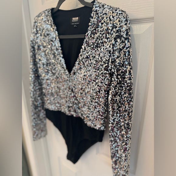 Bardot Black Label Detailed Bodysuit size M - Picture 2 of 4